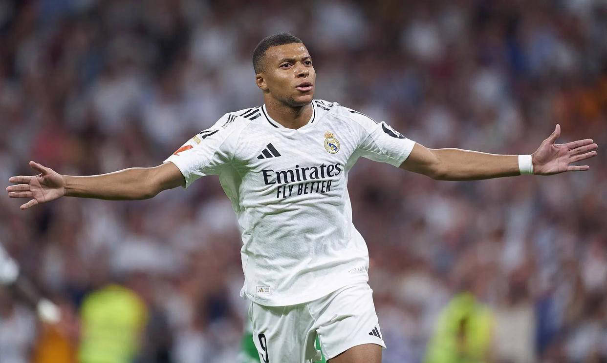 开云体育平台-比赛规则变更引爆全场！，姆巴佩意外战胜日本队引发球迷热议(姆巴佩比赛集锦)