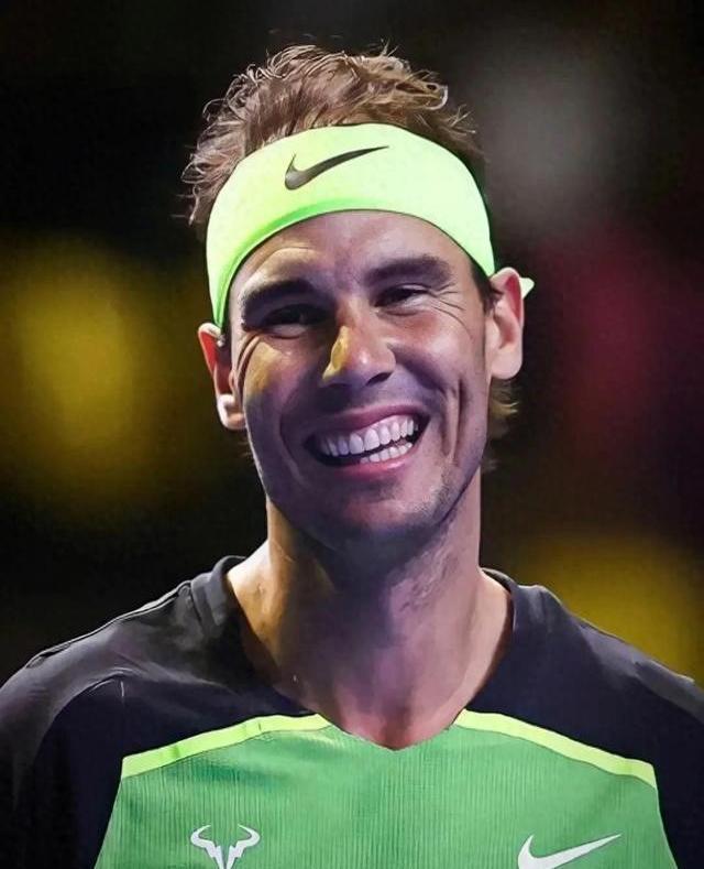 开云体育平台-包含篮网不断突破！，纳达尔连续二十场比赛得分超过晋级下一阶段观众掌声雷动的词条